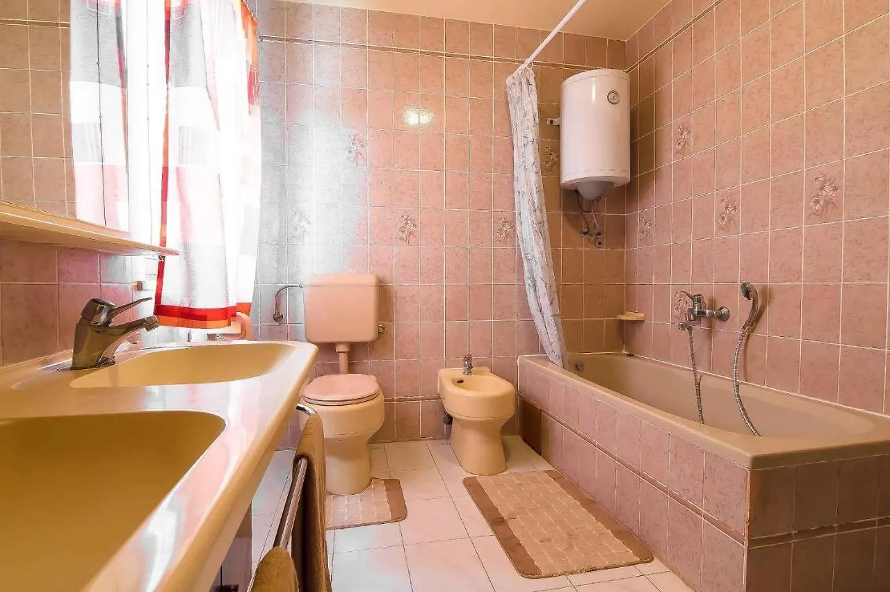 Apartment In Banjole/Istrien 11157